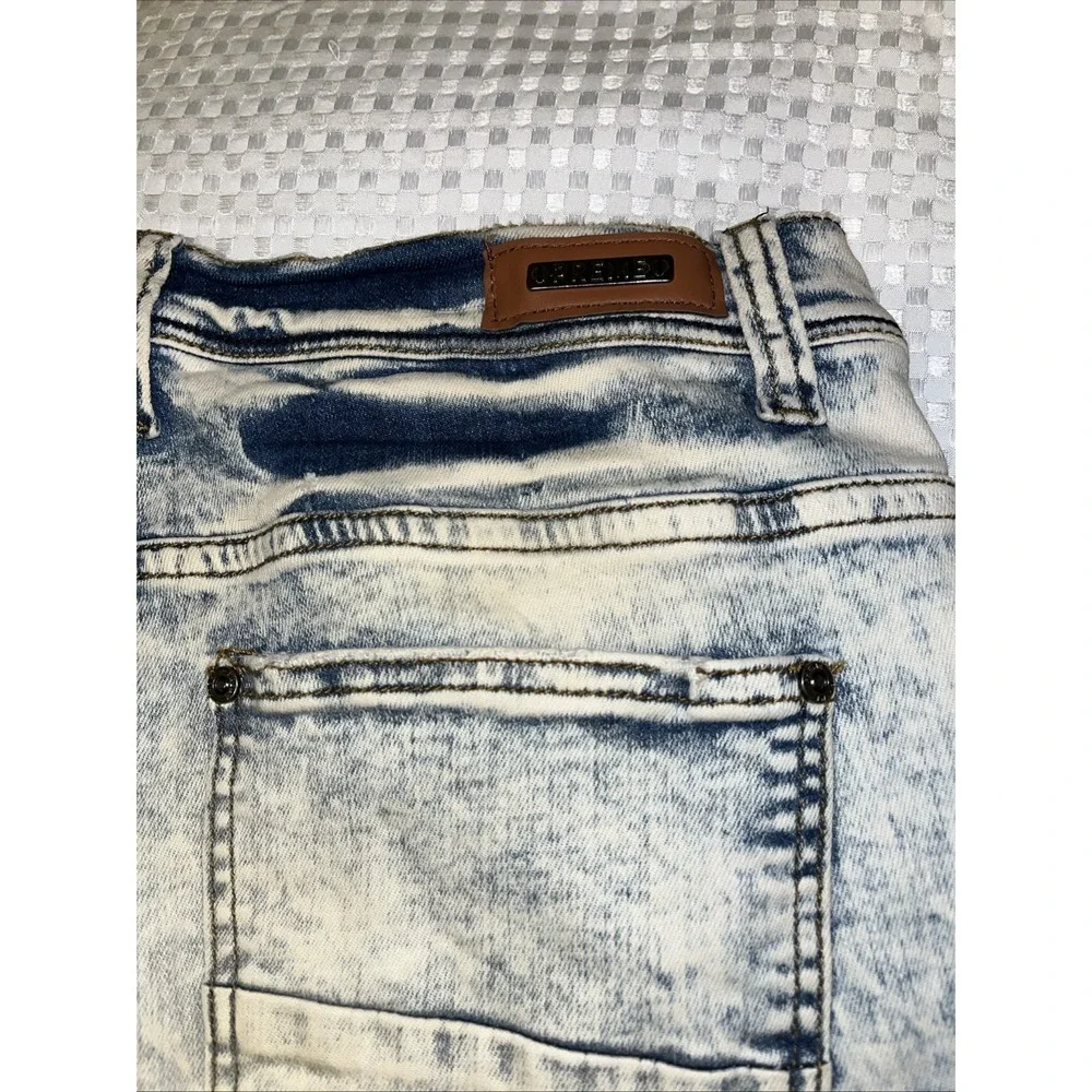 Buckle Preme Skinny Stretch Jean Destructed denim‎ cool quilted Front 36w 33L
